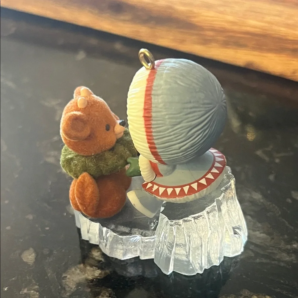 Hallmark 1986 Frosty Friends #7 Red and White Eskimo with Baby Reindeer Ornament